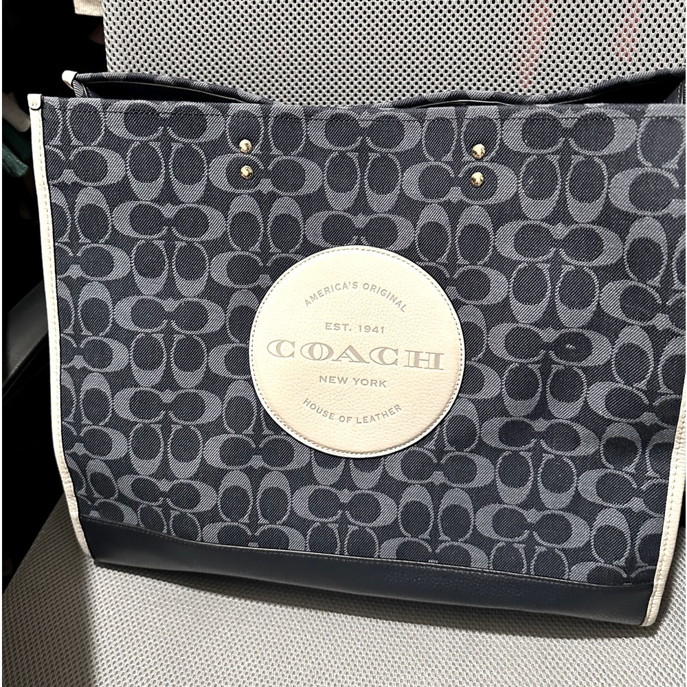 Coach tote bag